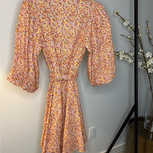 MINKPINK Floral Wrap Mini Dress | Balloon Sleeve S - Picture 2 of 6